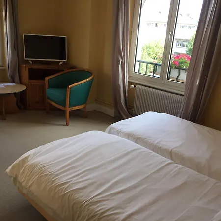 酒店 De La Paix 热拉梅